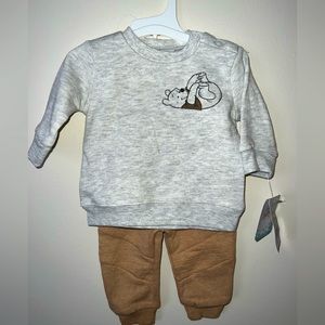 0/3 month Winnie the Pooh outfit